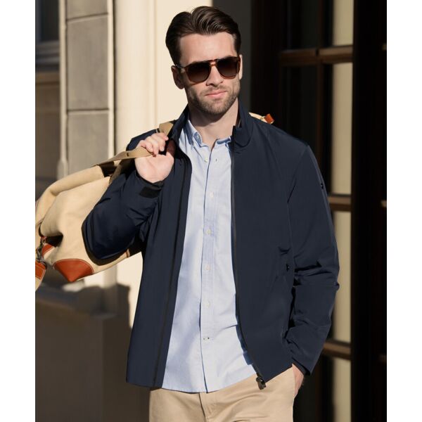 Prescott – comfortable streamlined elegance Thumbnail