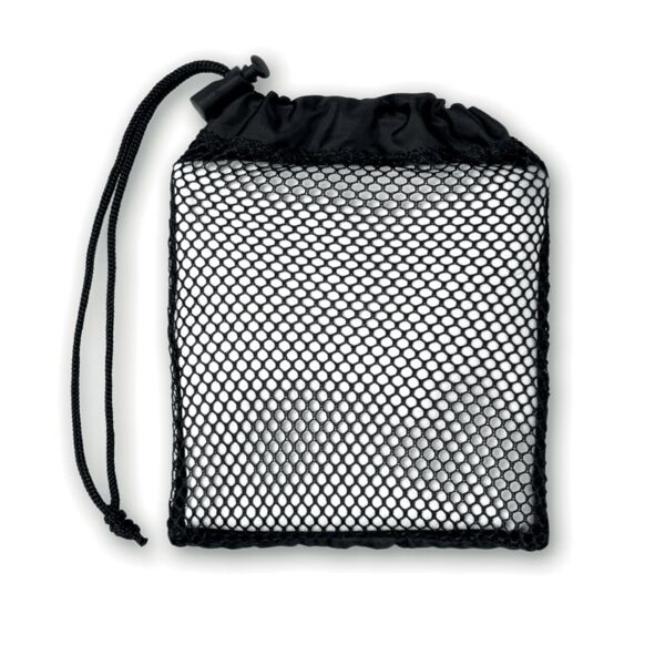 Sports towel with pouch Thumbnail